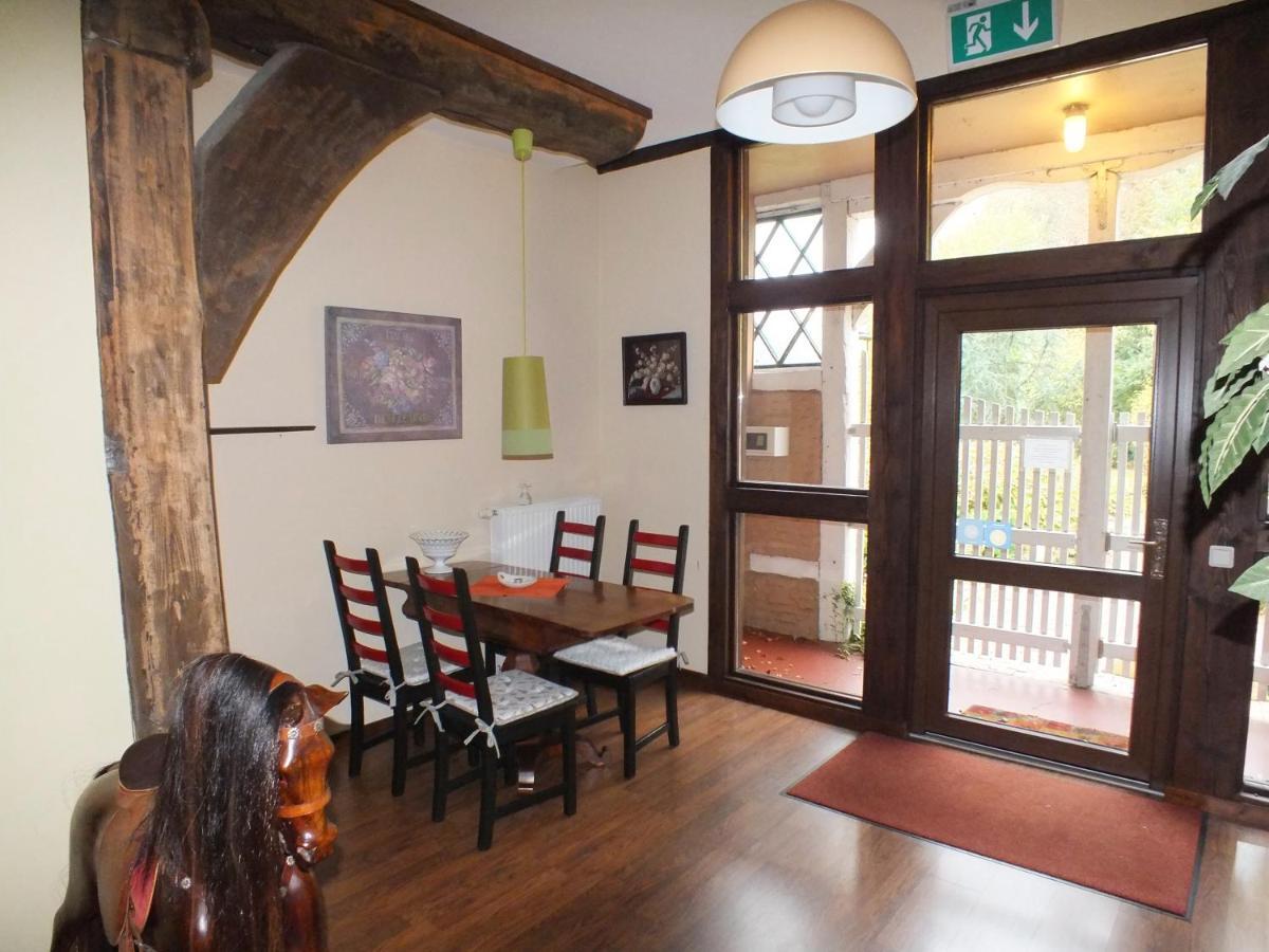 Taubenhof - Gut Cadenberge Hotel Buitenkant foto