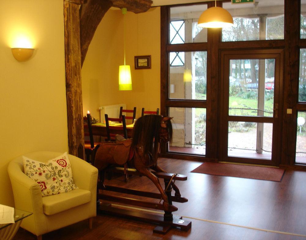 Taubenhof - Gut Cadenberge Hotel Buitenkant foto